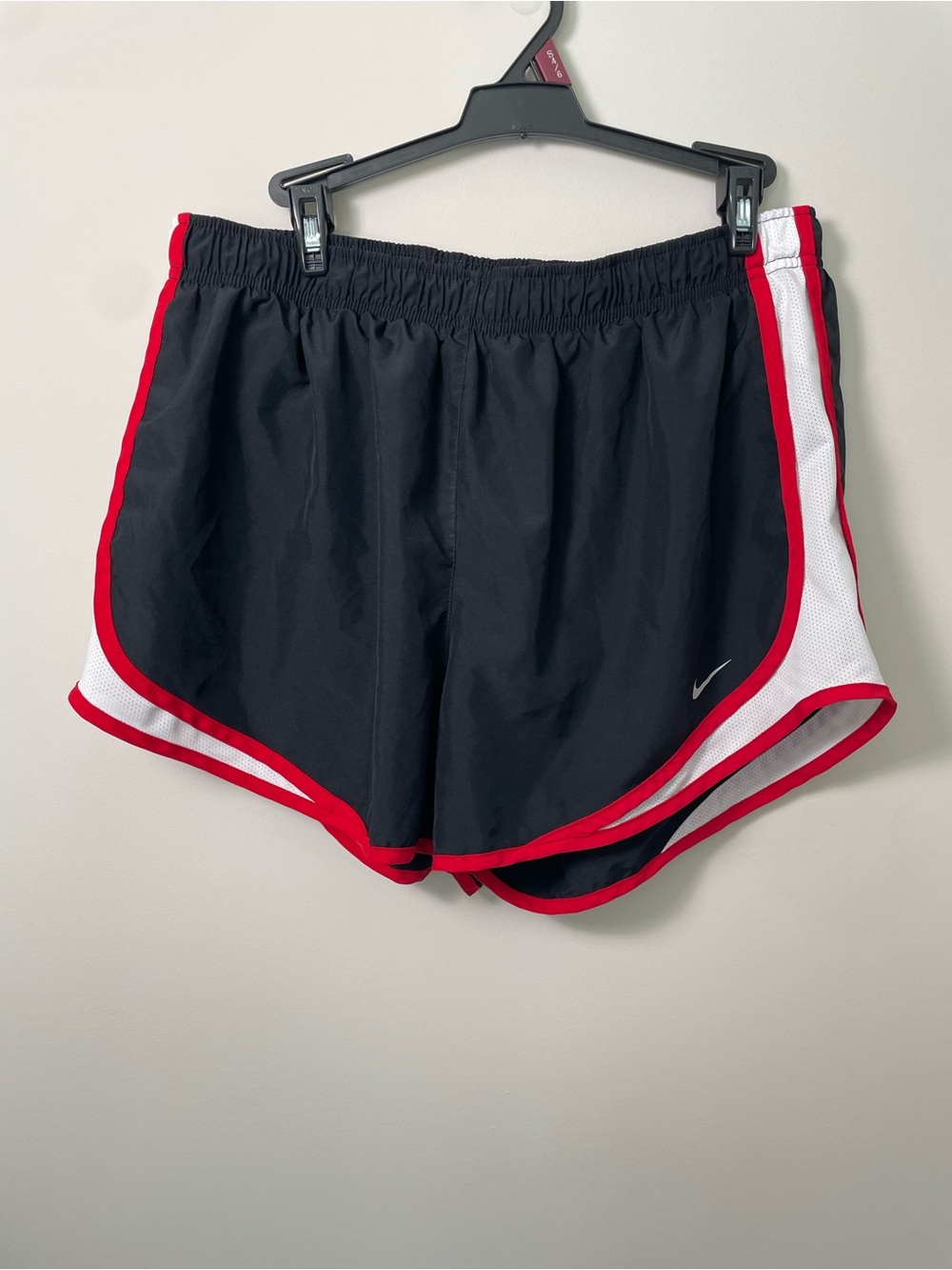 Nike Women's XL Dri-Fit Black Running Shorts with Red Trim